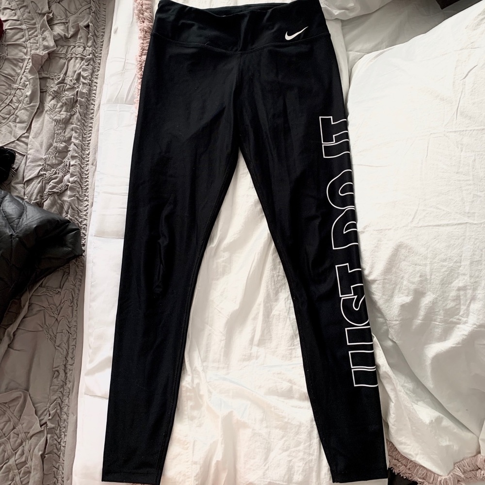 Nike “just do it” leggings
